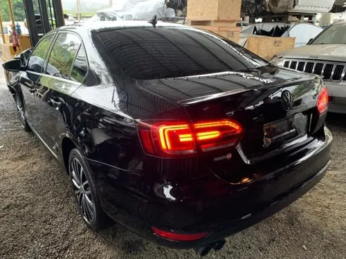 Sucata Jetta Highline 2.0t 211cv 2014 - Imagem 3