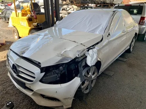 Sucata Mercedes C180 2016 1.6 T 156cv Flex - Imagem 2